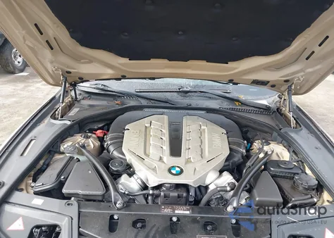 2011 BMW 550I из США, поврежденный, VIN WBAFR9C53BC270043